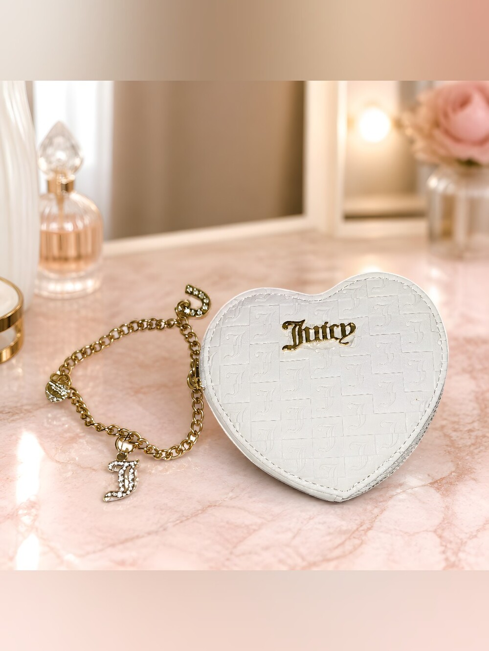 Juicy Couture White Heart Crossbody Bag with Gold Chain